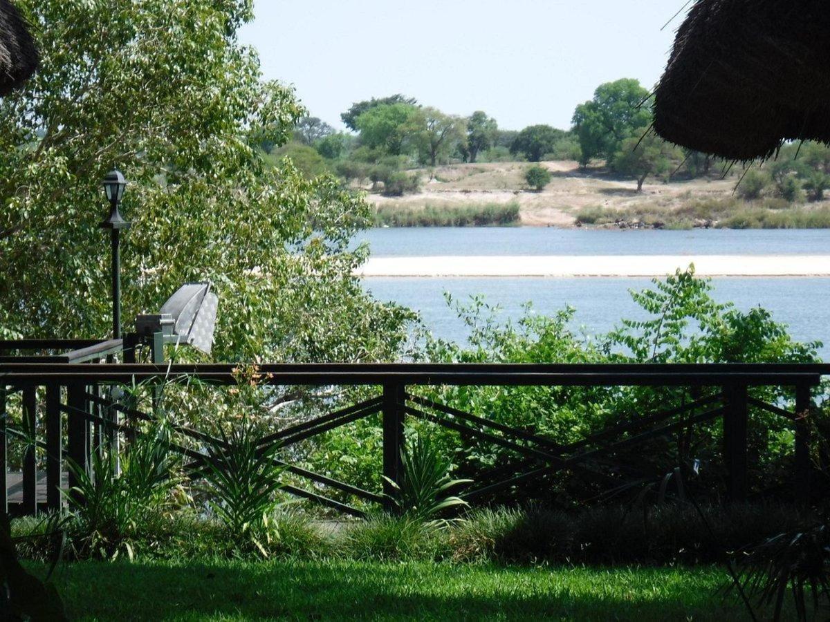 Caprivi River Lodge Katima Mulilo Esterno foto