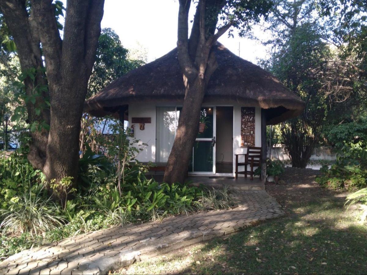 Caprivi River Lodge Katima Mulilo Esterno foto